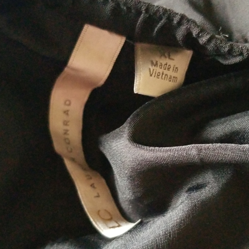 Scallop Hem Shorts View 5